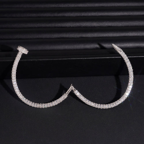 Baguette Diamond Deisgn 925 Sterling Silver Moissanite Diamond Nail Bracelet