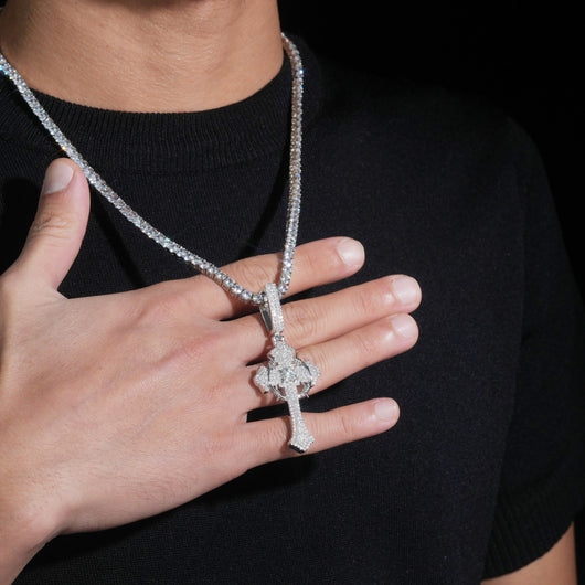 Classic Daily Wear Cross Pendant Charm VVS Moissanite