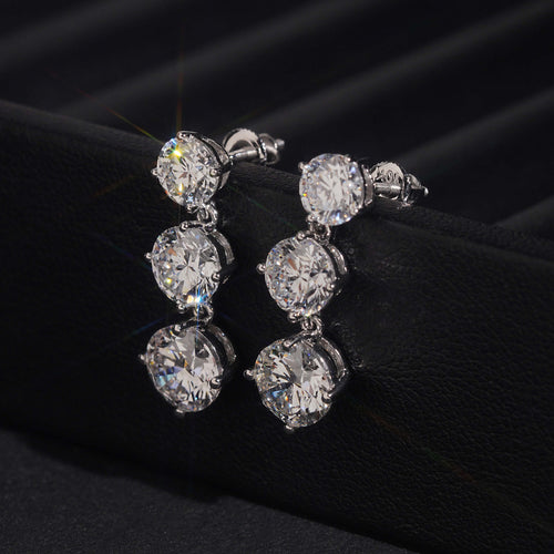 Luxury 10K White Gold Gradiant Size CVD Diamond Stud Earrings